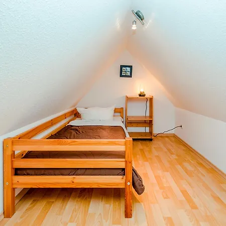 Sanddorn, Strandaster Apartment